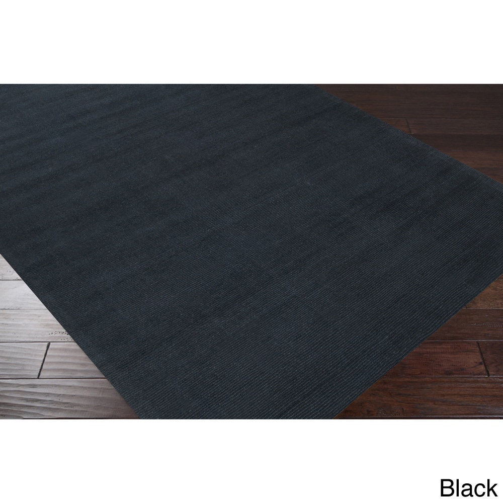 Hand loomed Yang Casual Wool Area Rug (33 X 53)