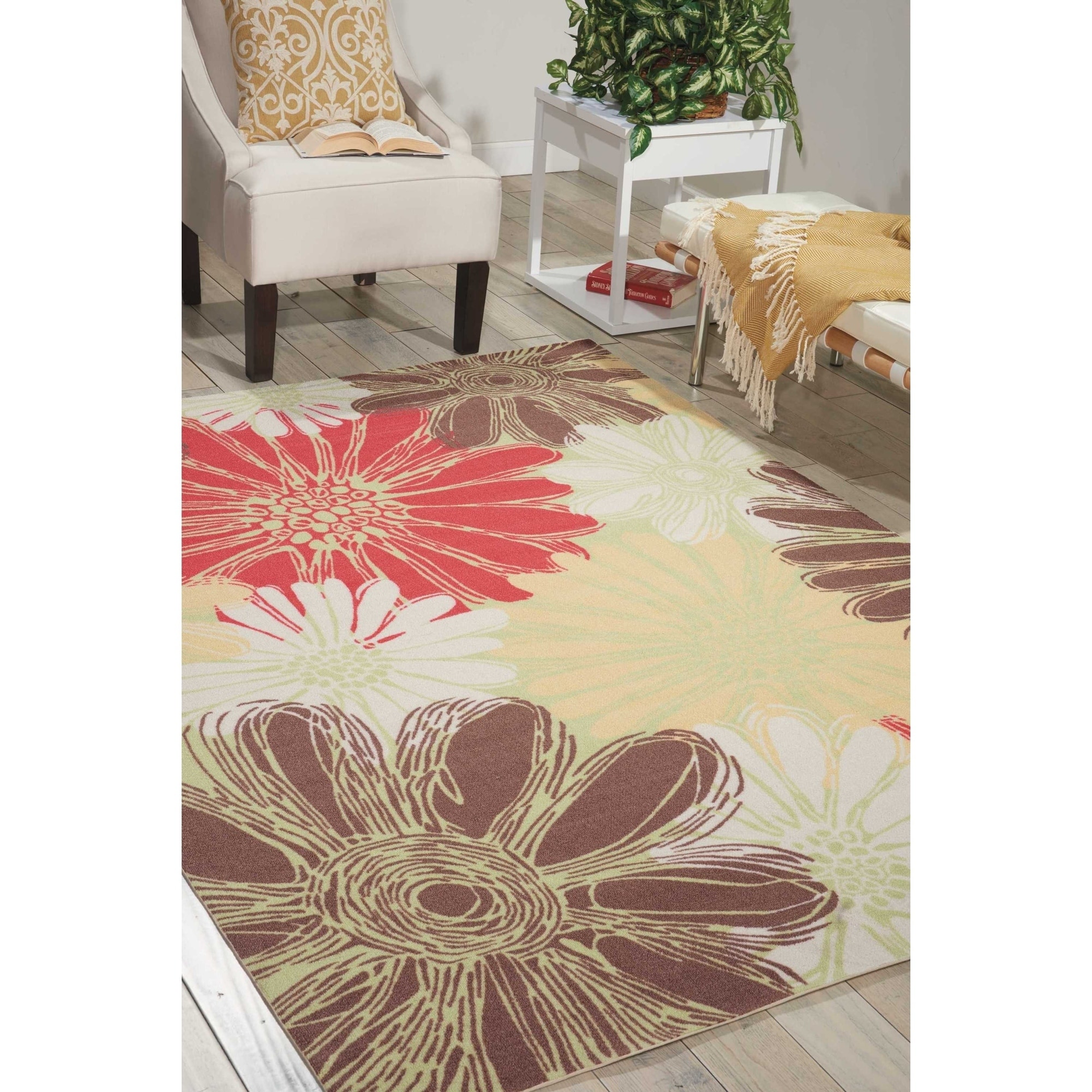 Nourison Home And Garden Indoor/outdoor Green Rug (53 X 75)