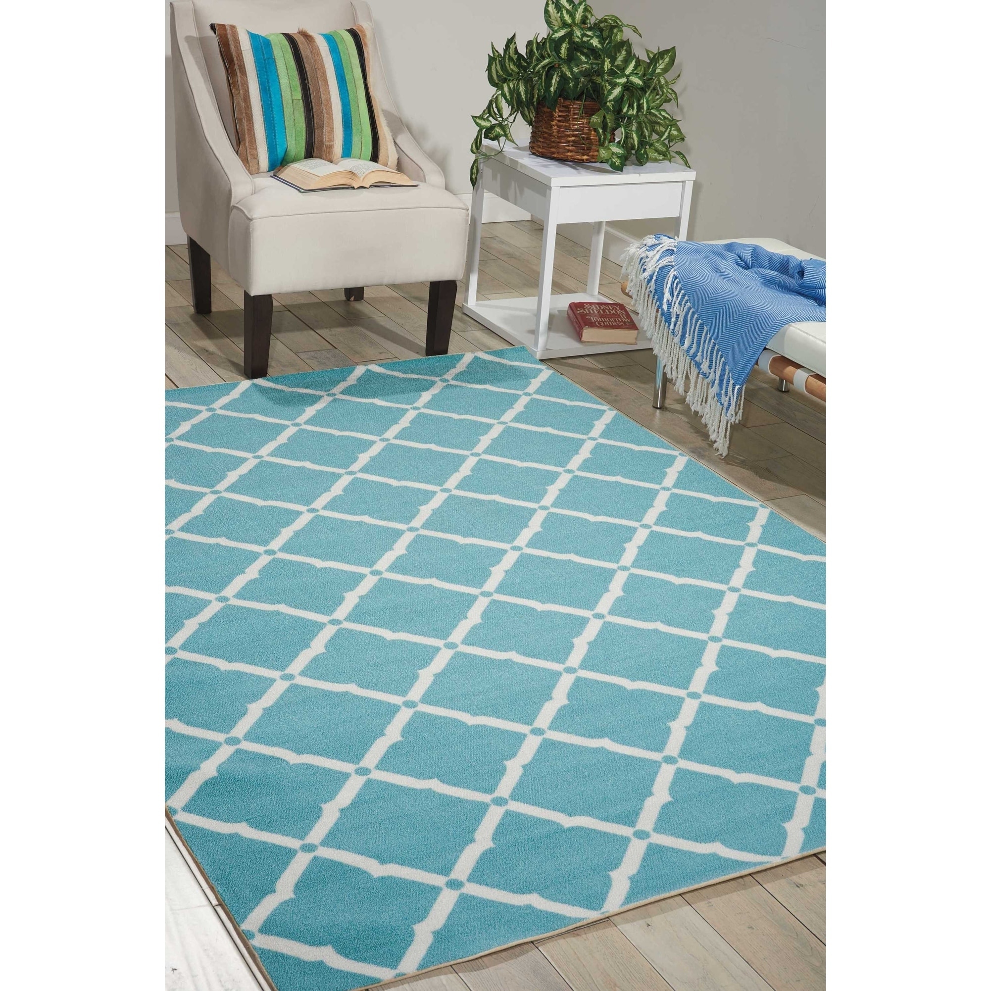 Nourison Home And Garden Indoor/outdoor Aqua Rug (79 X 1010)