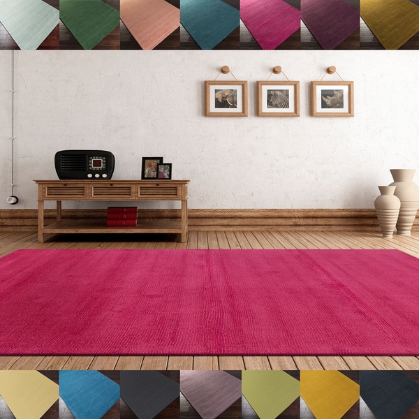 Hand-loomed Tatum Solid Wool Area Rug - 9' x 13'