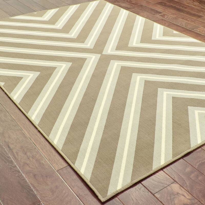 Vista Home Rio Mar Diagonal Stipe Indoor/ Outdoor Area Rug