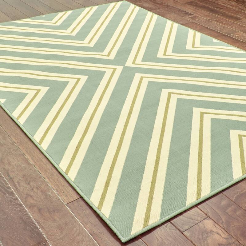 Vista Home Rio Mar Diagonal Stipe Indoor/ Outdoor Area Rug