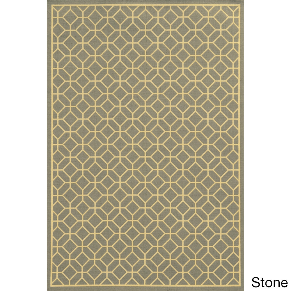 Indoor/ Outdoor Geometric Tile Polypropylene Rug (67 X 96)