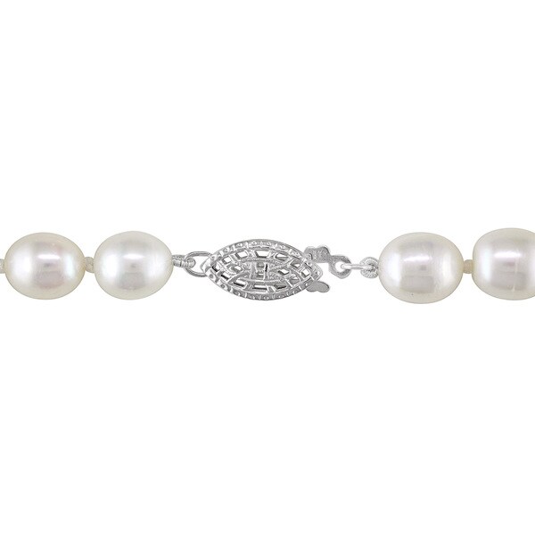 Sterling 20in Silver 7-7.5mm White Freshwater Cultured Pearl Necklace.