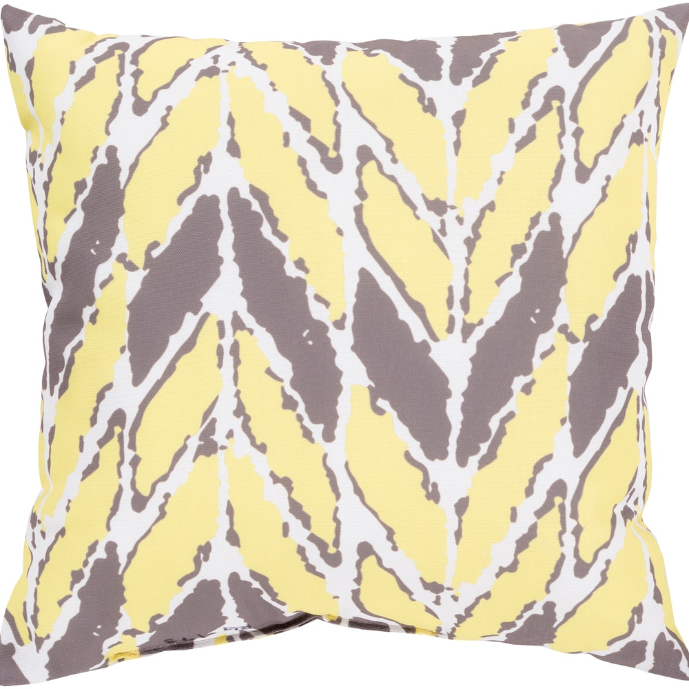 Soft Starfish White Geometric Print 18-inch Throw Pillow - Bed Bath &  Beyond - 11483190