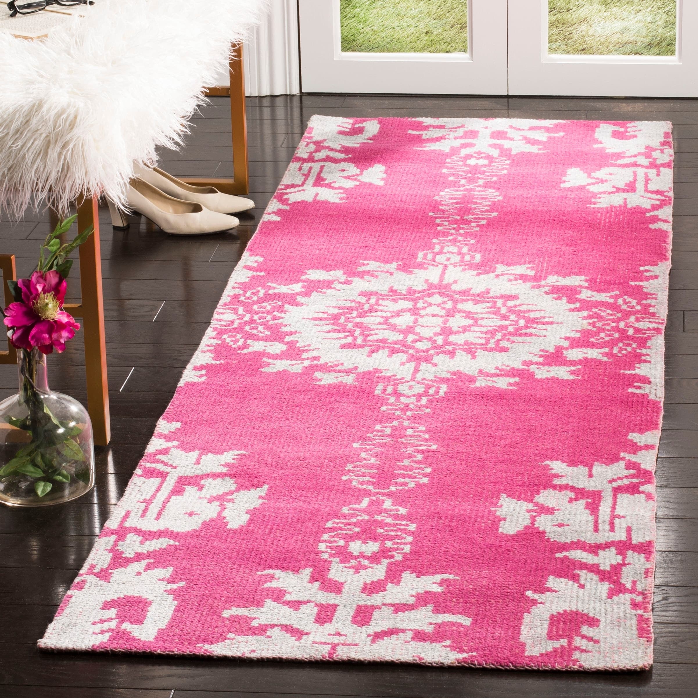 Safavieh Hand knotted Stone Wash Fuchsia Wool/ Cotton Rug (26 X 8)