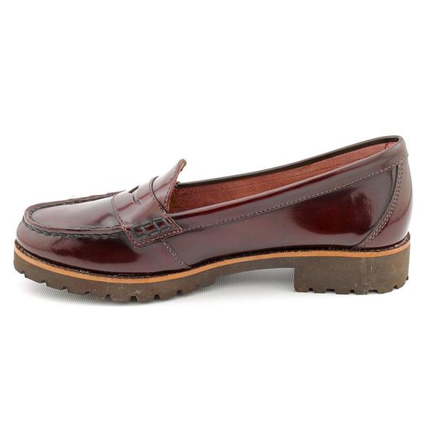 sperry patent leather