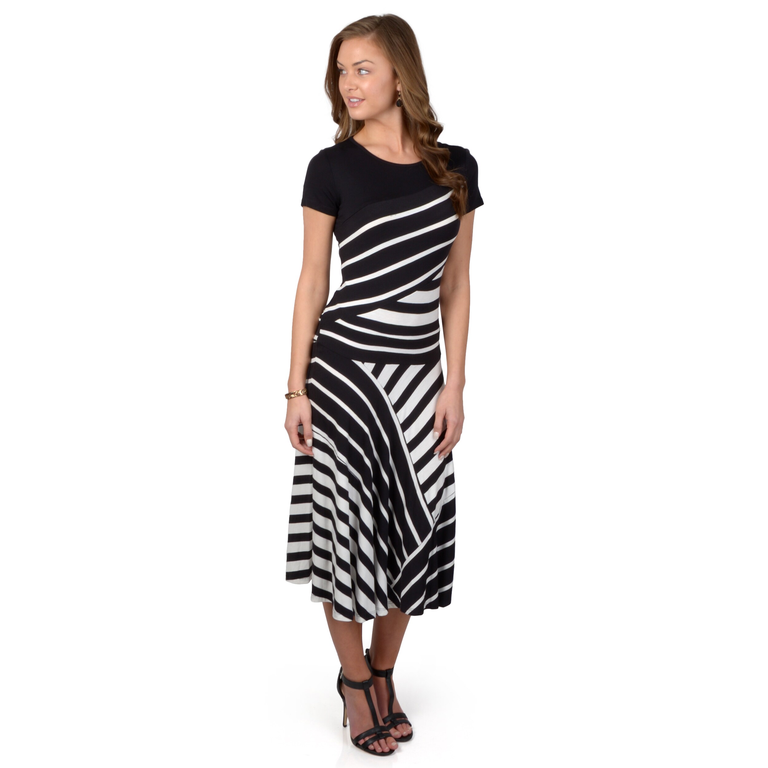 Journee Collection Womens Short sleeve Striped Knit Dress