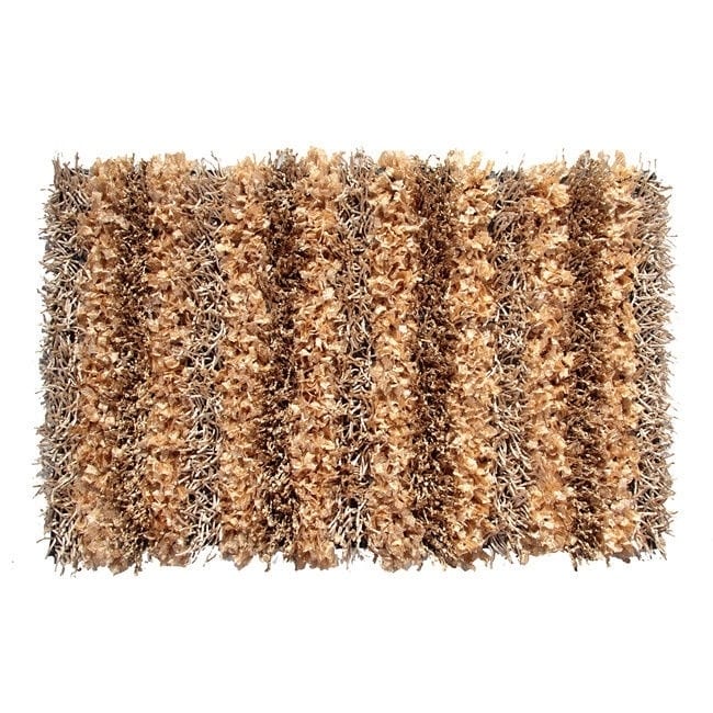 Hand woven Sea Breeze Gold Area Rug (23 X 39)