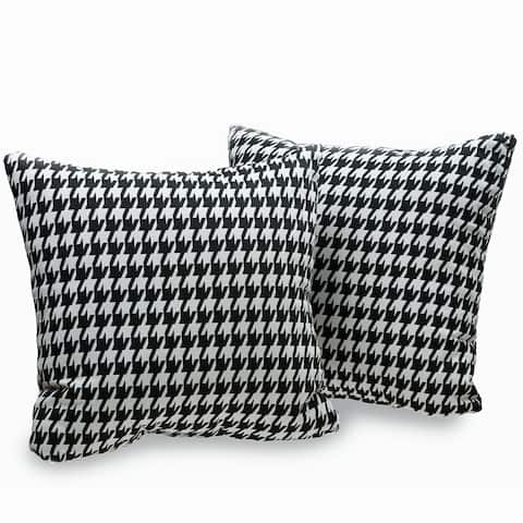 Harvard Houndstooth 18-inch Decorative Throw Pillows (Set of 2)