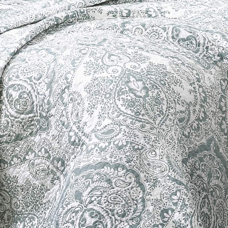 Gracewood Hollow Winchester Damask 3-piece Quilt Set
