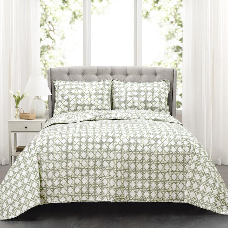 Gracewood Hollow Winchester Damask 3-piece Quilt Set
