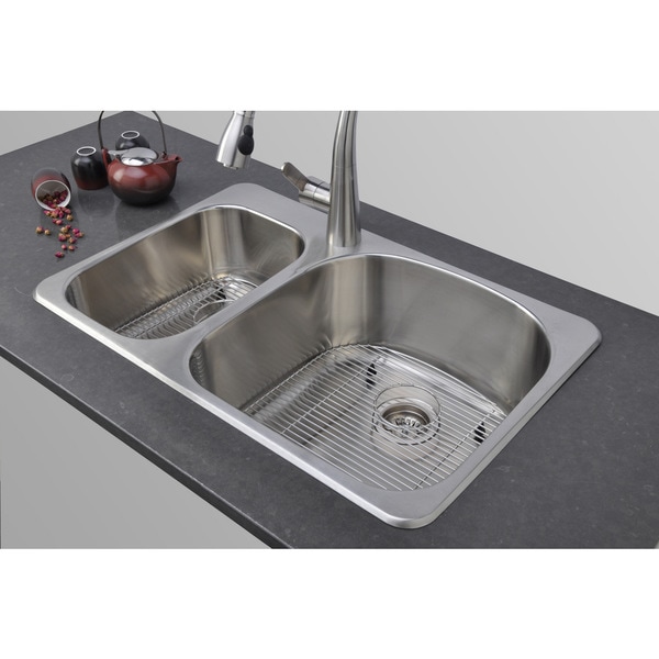 Wells Sinkware 18 gauge 31 inch Double Bowl Undermount Stainless Steel