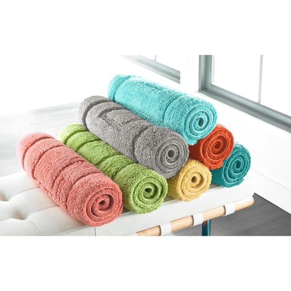 Luxurious Cotton Brights Collection 24 x 40 inch Bath Rug 24 x