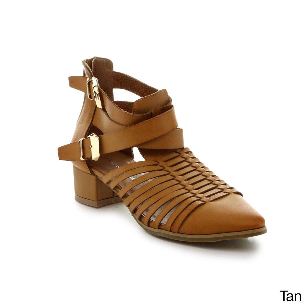 closed toe gladiator shoes