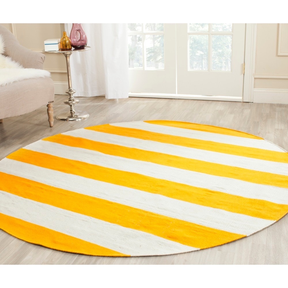 Safavieh Hand woven Montauk Yellow/ White Cotton Rug (6 Round