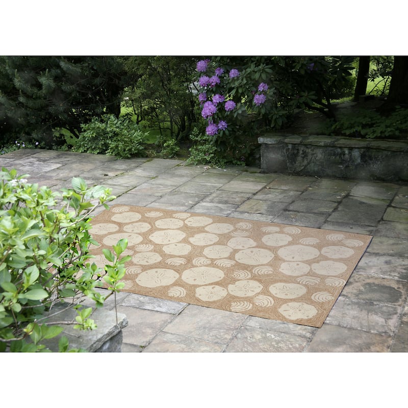 Liora Manne Frontporch Shell Toss Indoor/Outdoor Mat