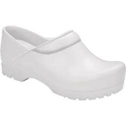 anywear slip resistant clogs