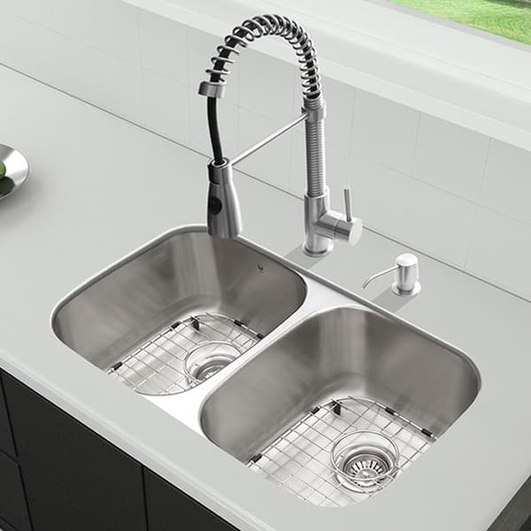 Vigo All-in-One 33 Farmhouse Stainless Steel Double Bowl Kitchen Sink and  Chrome Faucet Set 