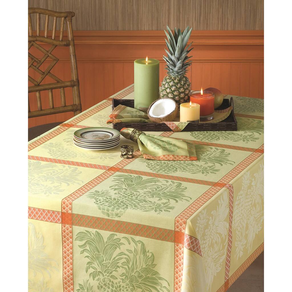 Tommy Bahama Cotton Pineapple Jacquard Tablecloth