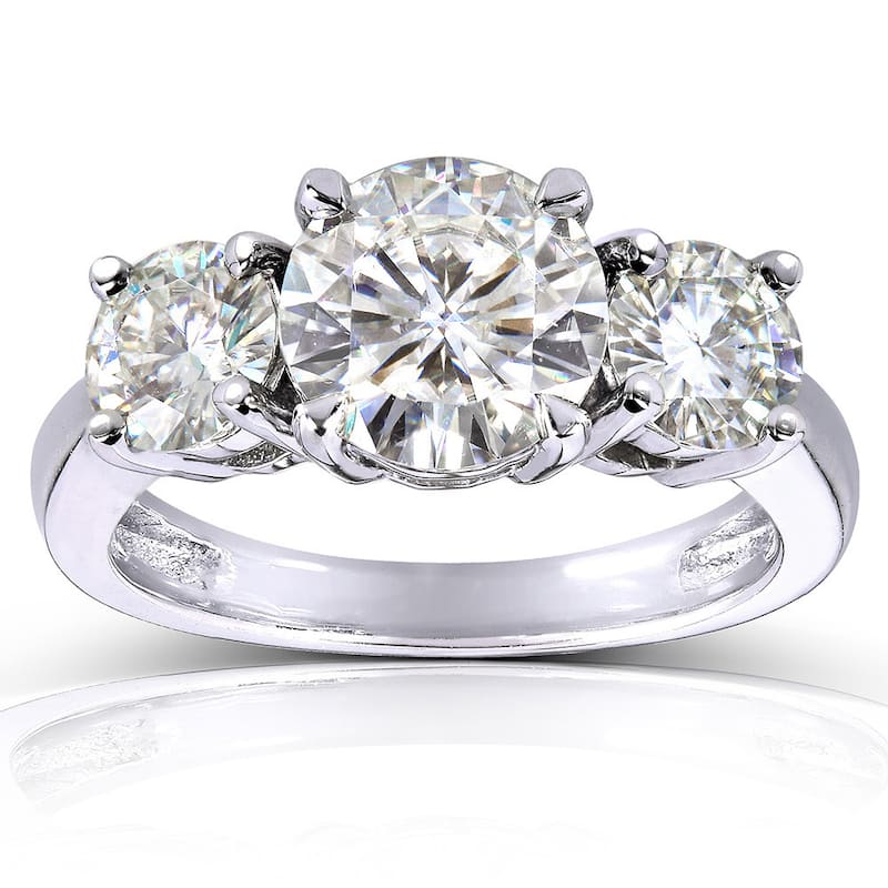 Kobelli 2.5 Carats Moissanite 14k Solid Gold Round 3-Stone Classic Engagement Ring - 7 - White