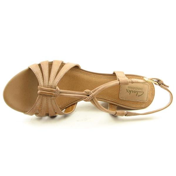 clarks fiddle scroll sandal