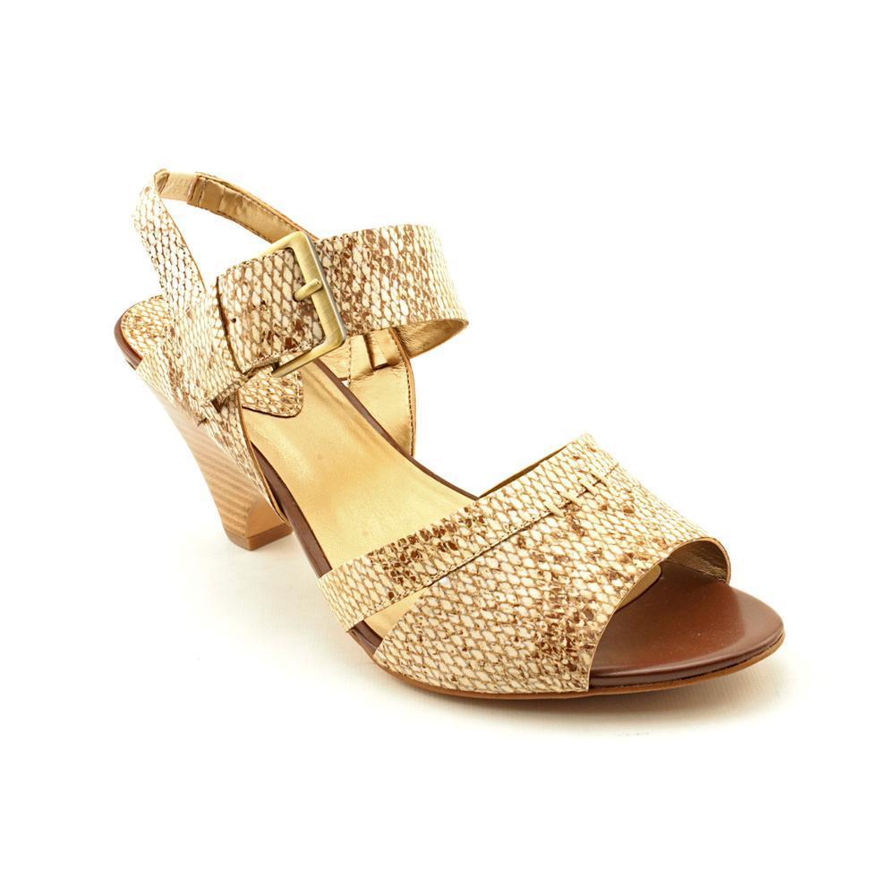circa joan & david sandals