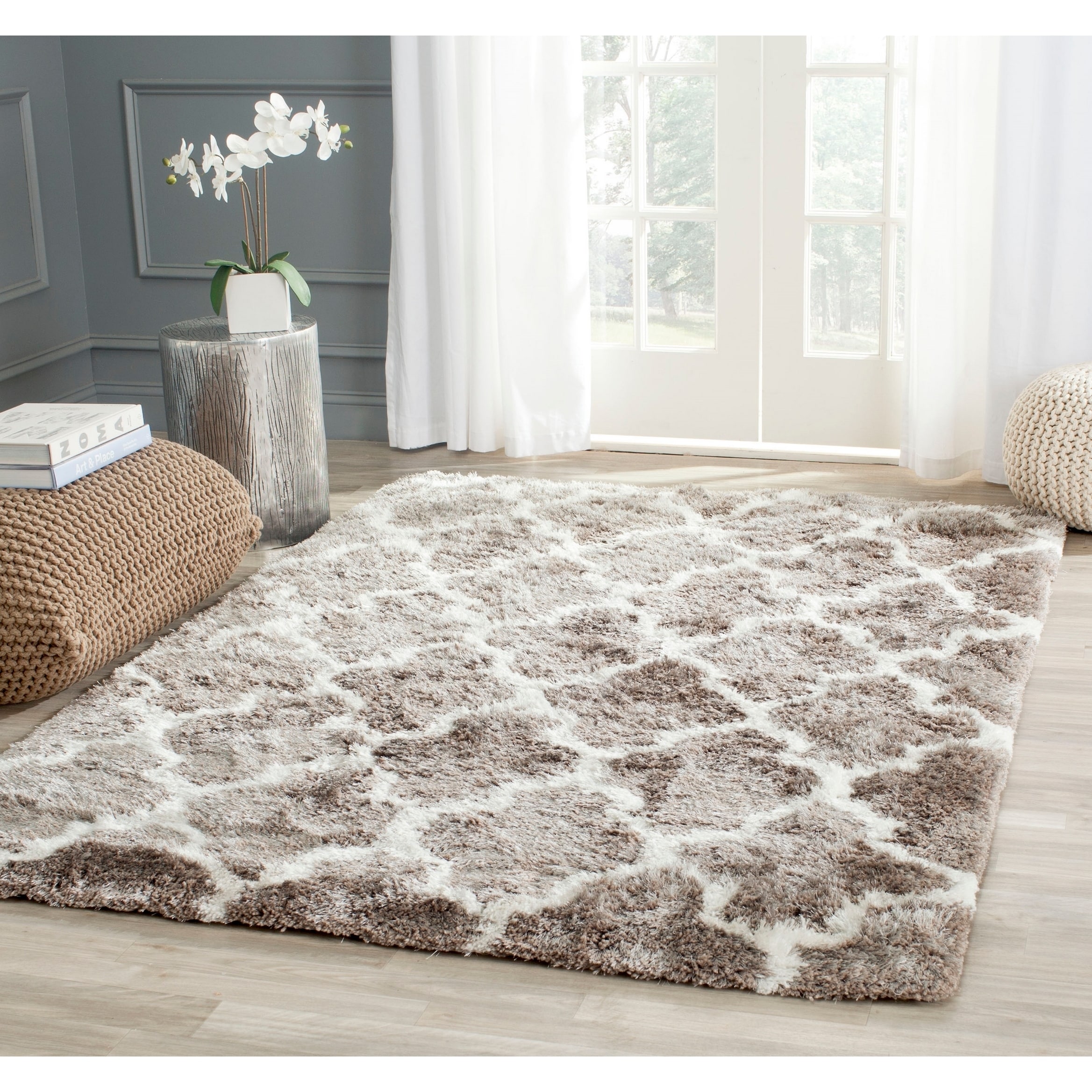 Safavieh Handmade Barcelona Shag Silver/ White Polyester Rug (4 X 6)