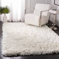 Safavieh Handmade Artic Shag Guenevere Solid Polyester Rug