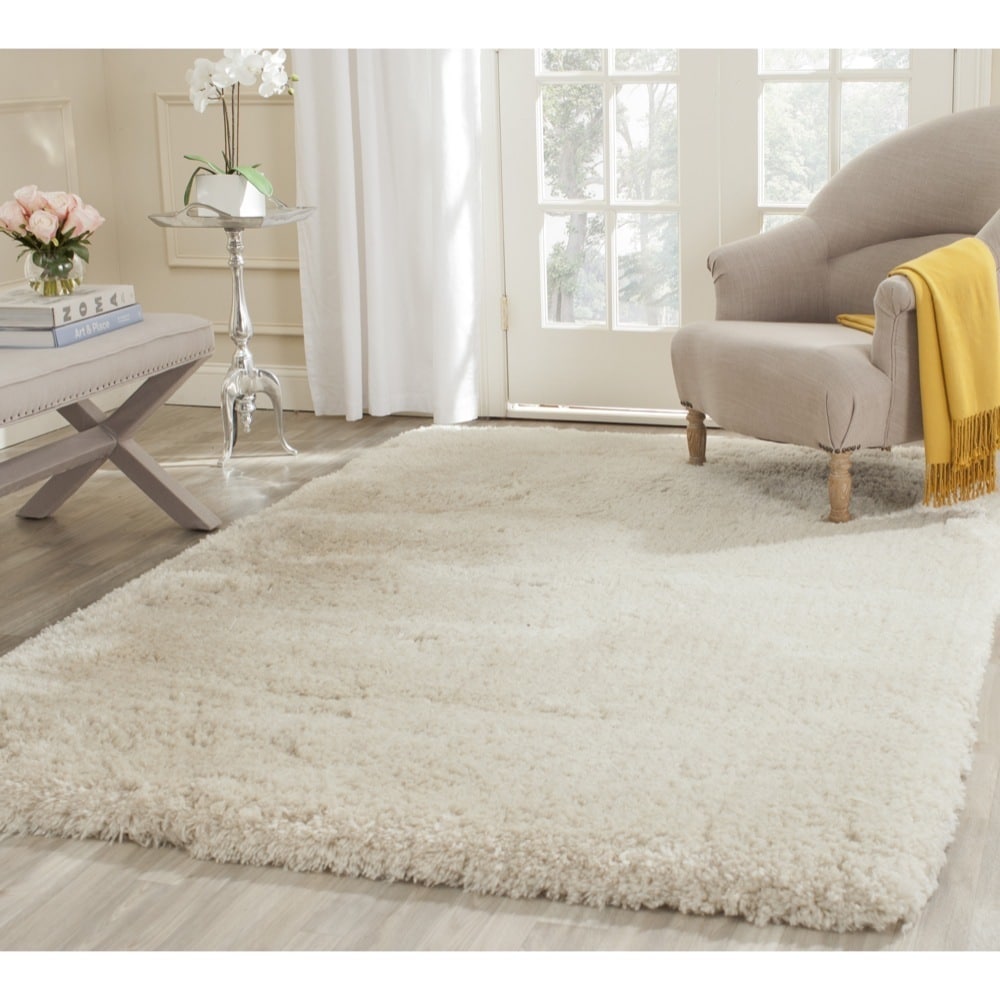 Safavieh Handmade Shag Beige Polyester Rug (5 X 8)