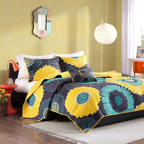 Mizone Iris Floral Coverlet Set Mi Zone Teen Quilts