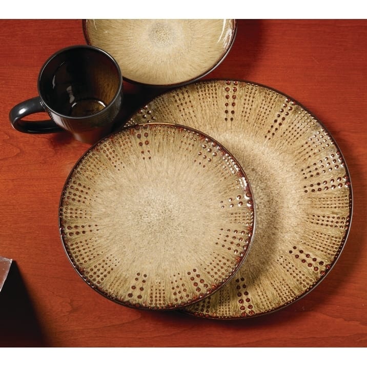 Gourmet Basics by Mikasa Linden 16-piece Dinnerware Set