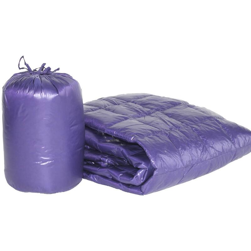 Travelwarm Nylon Indoor/ Outdoor Packable Throw with Travel Bag - Purple