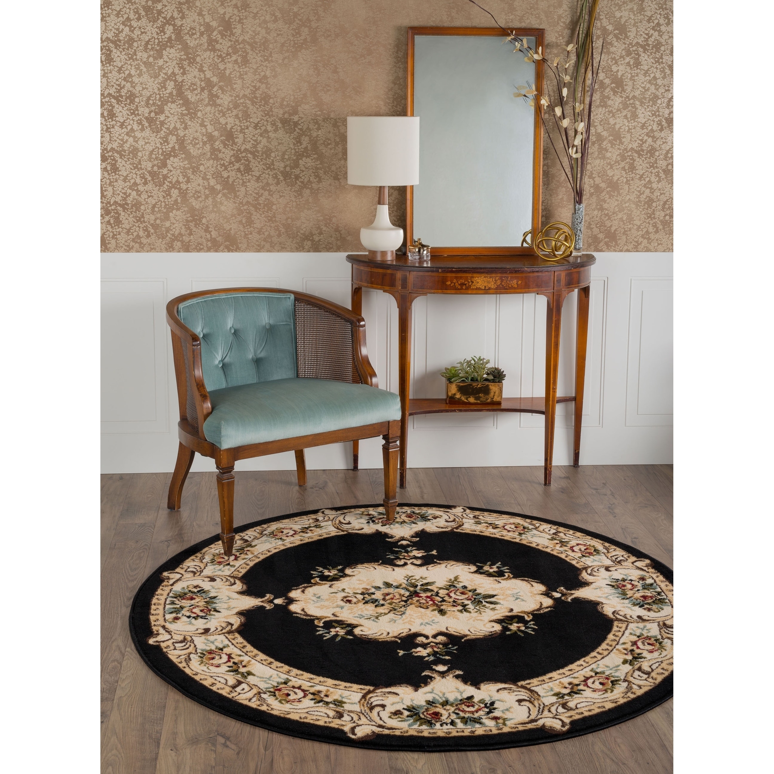 Lagoon Charcoal Traditional Area Rug (710 Round)