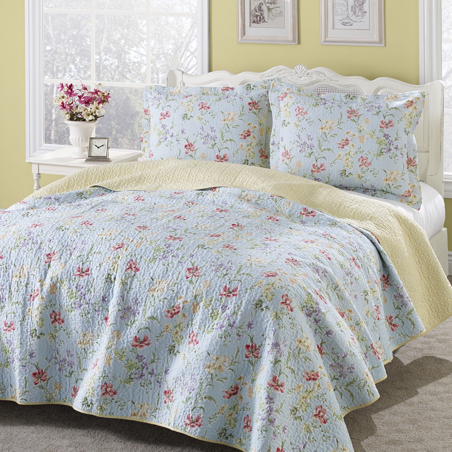 Laura Ashley Crofton Reversible Cotton 3 piece Quilt Set