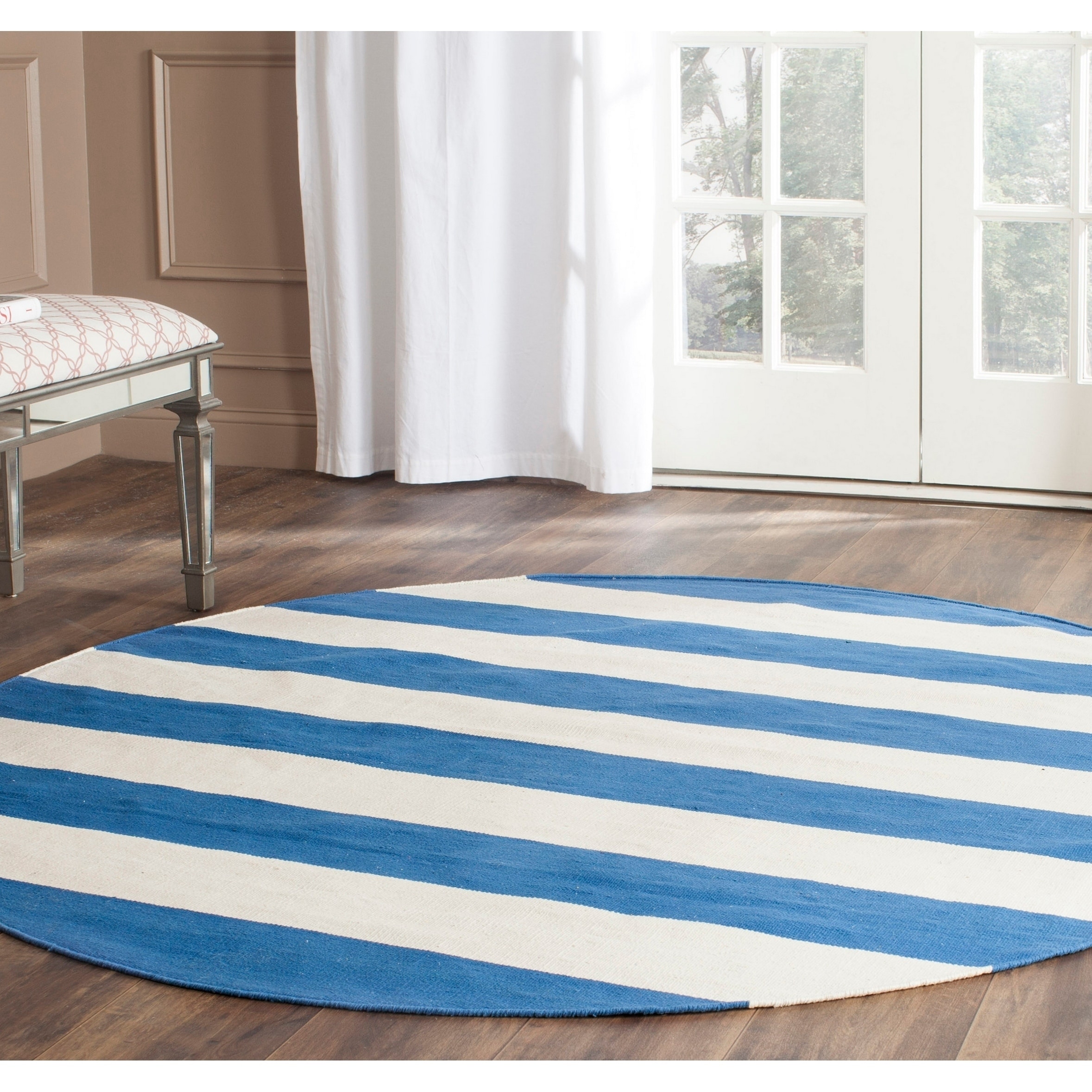 Safavieh Hand woven Montauk Blue/ White Cotton Rug (6 Round)