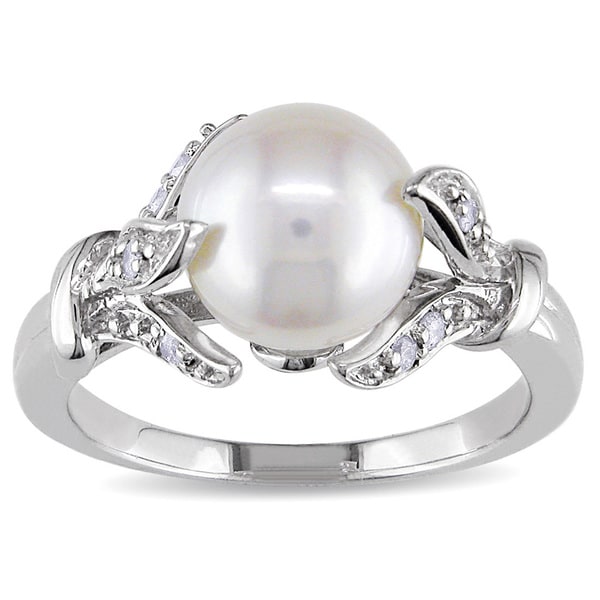 Miadora Sterling Silver Freshwater Pearl and 1/10ct TDW Diamond Ring (H ...