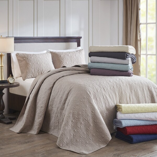 Madison Park Mansfield Reversible Bedspread Set (11-Color Option)