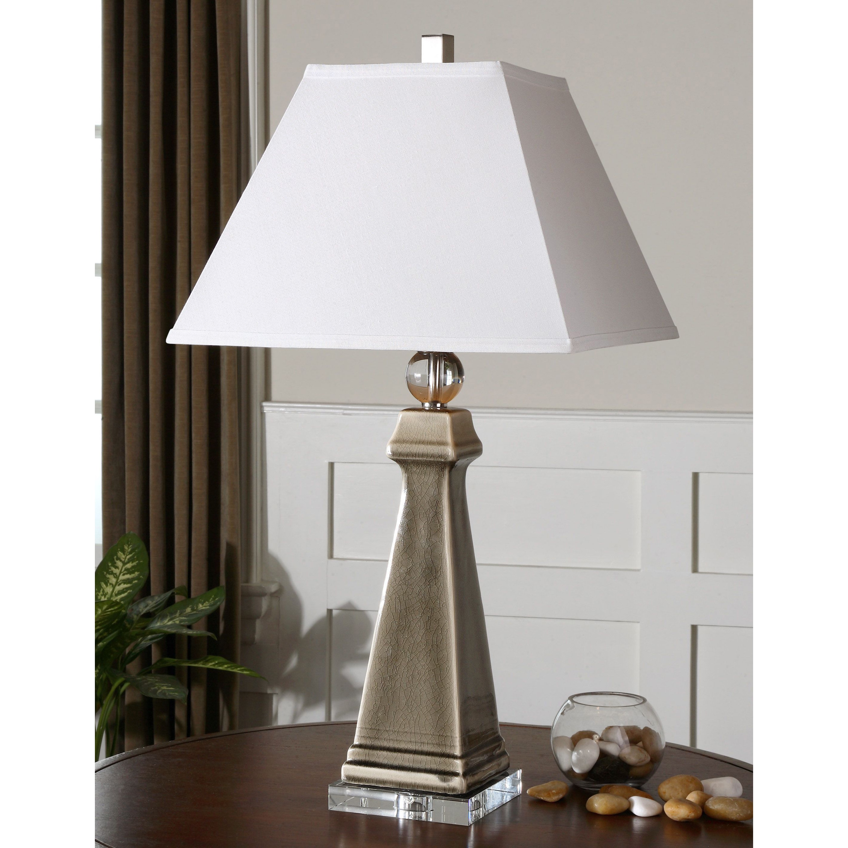 Colobraro Ceramic Obelisk Table Lamp