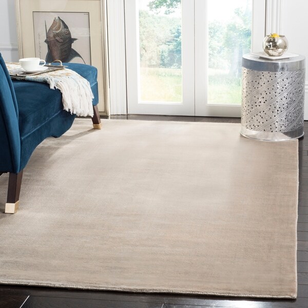 Safavieh Handmade Mirage Modern Silver Viscose Rug - 8' x 10'