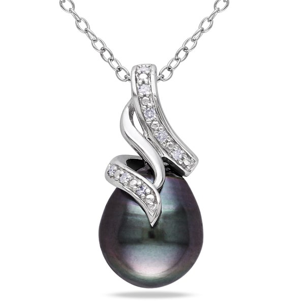 Miadora Sterling Silver Tahitian Pearl and Diamond Twist Drop Necklace (9-9.5 mm)