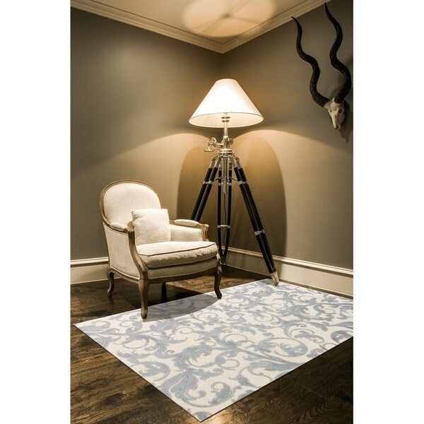 Grand Bazaar Pellaro Cream/Silver Viscose Floral Area Rug - 5'3" x 7'6"