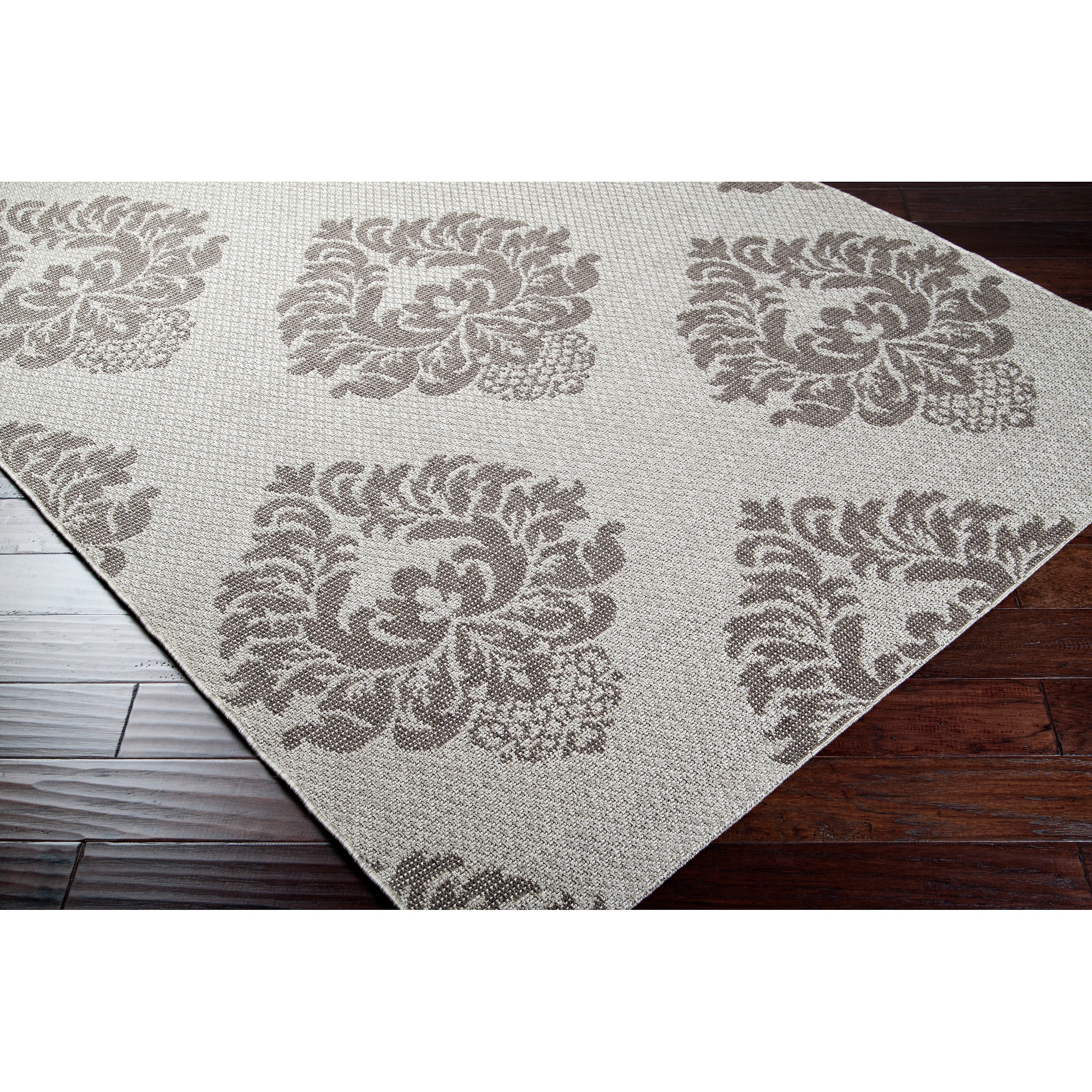 Meticulously Woven Peta Damask Indoor/ Outdoor Area Rug (22 X 34)