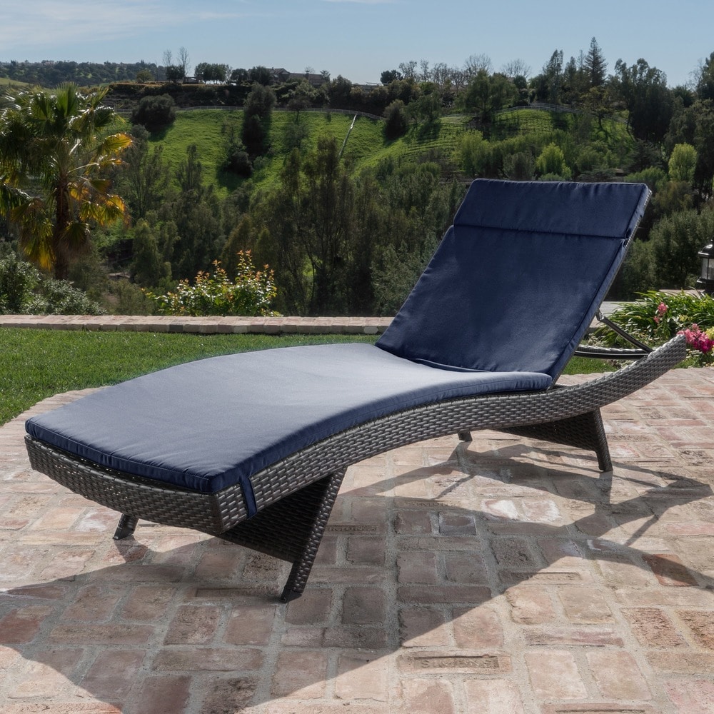 SALEM OUTDOOR WICKER Adjustable Chaise Lounge with Cushion - $539.99