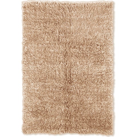 Linon Flokati Super Heavy Tan Area Rug (7' x 10') - 7' x 10'