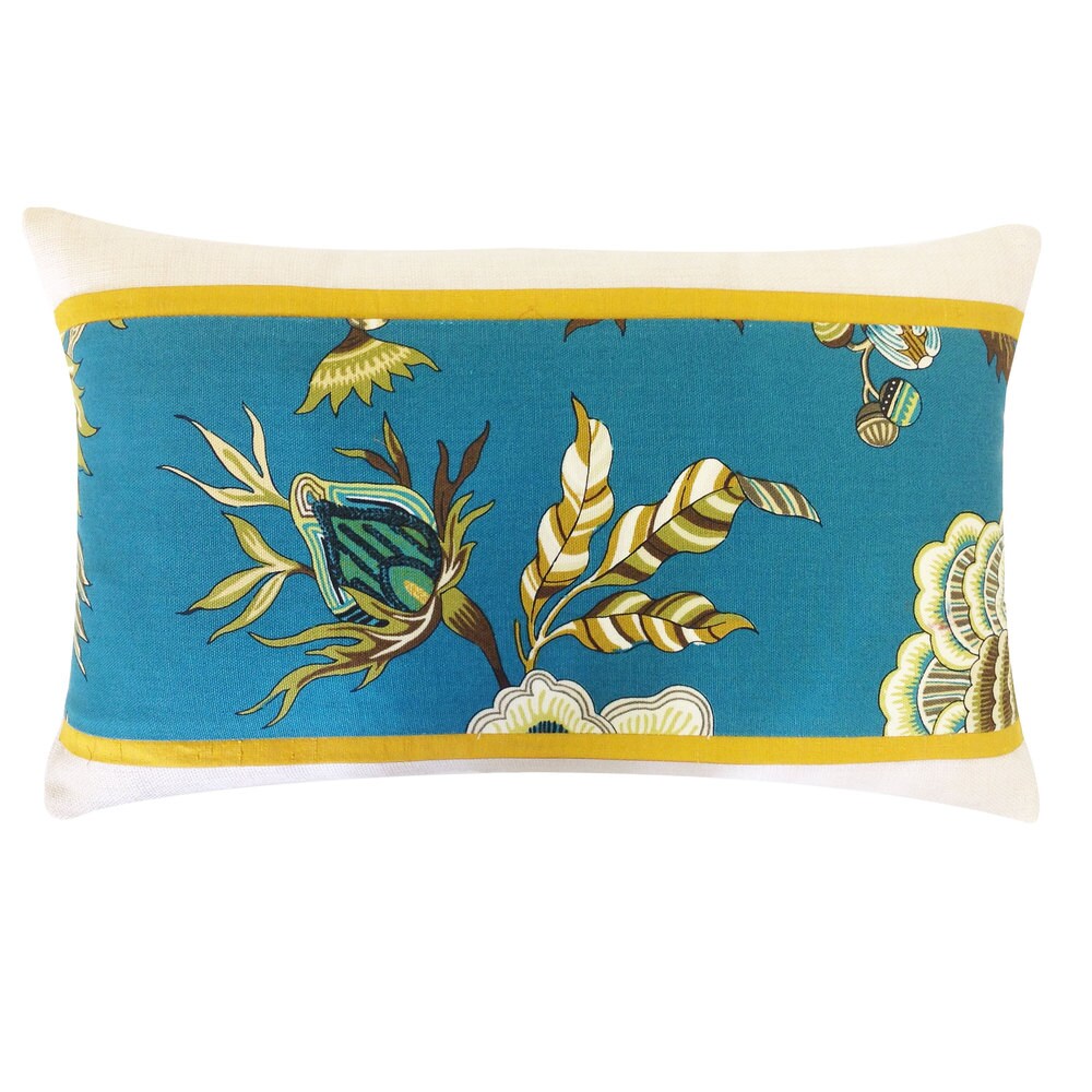Throw Pillow (Trevol Orange Throw Pillow (Trevol Orange