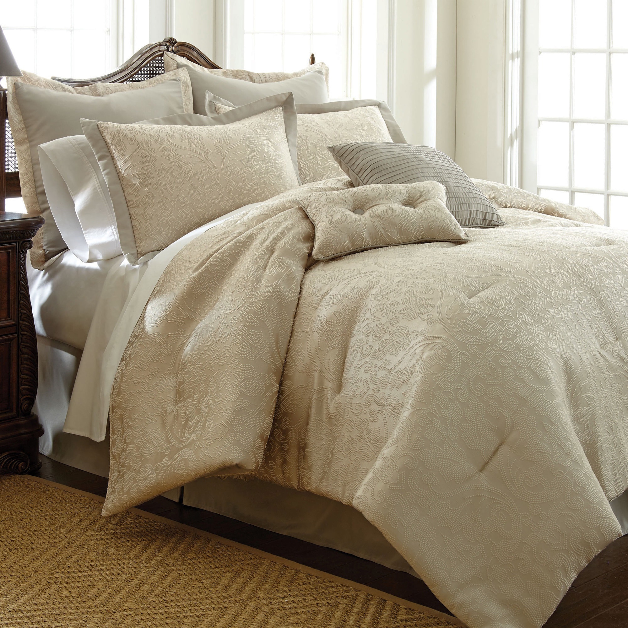 Suite Sensations 8 piece Jacquard Comforter Set