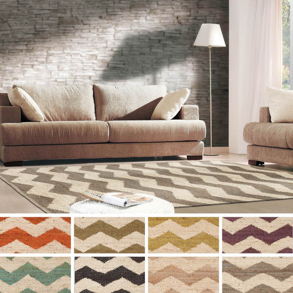 Hand-Woven Madeline Natural Jute Chevron Rug (2' x 3')