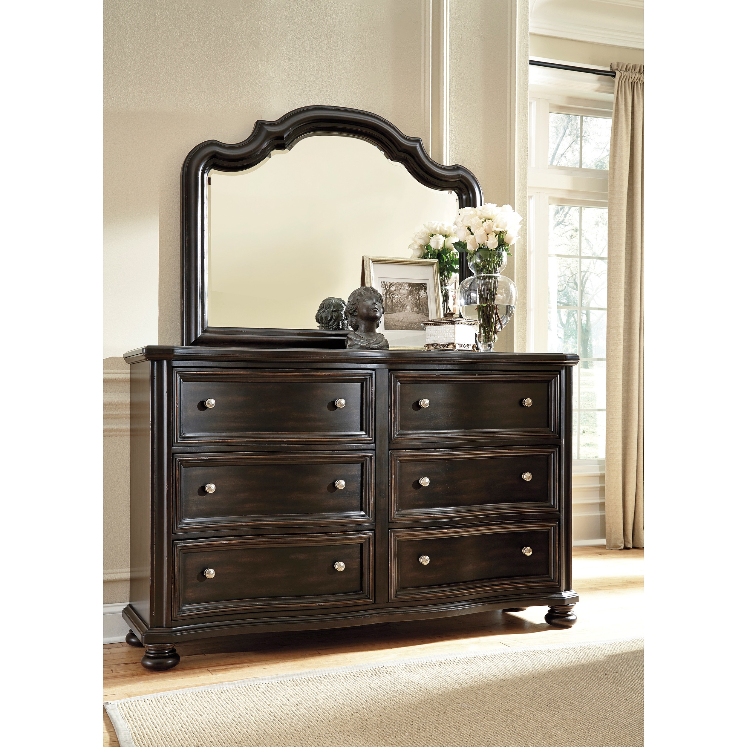 Signature Design By Ashley Signature Designs By Ashley Shardinelle Black 6 drawer Dresser Black Size 6 drawer