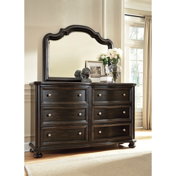 Signature Designs by Ashley Shardinelle Black 6 drawer Dresser